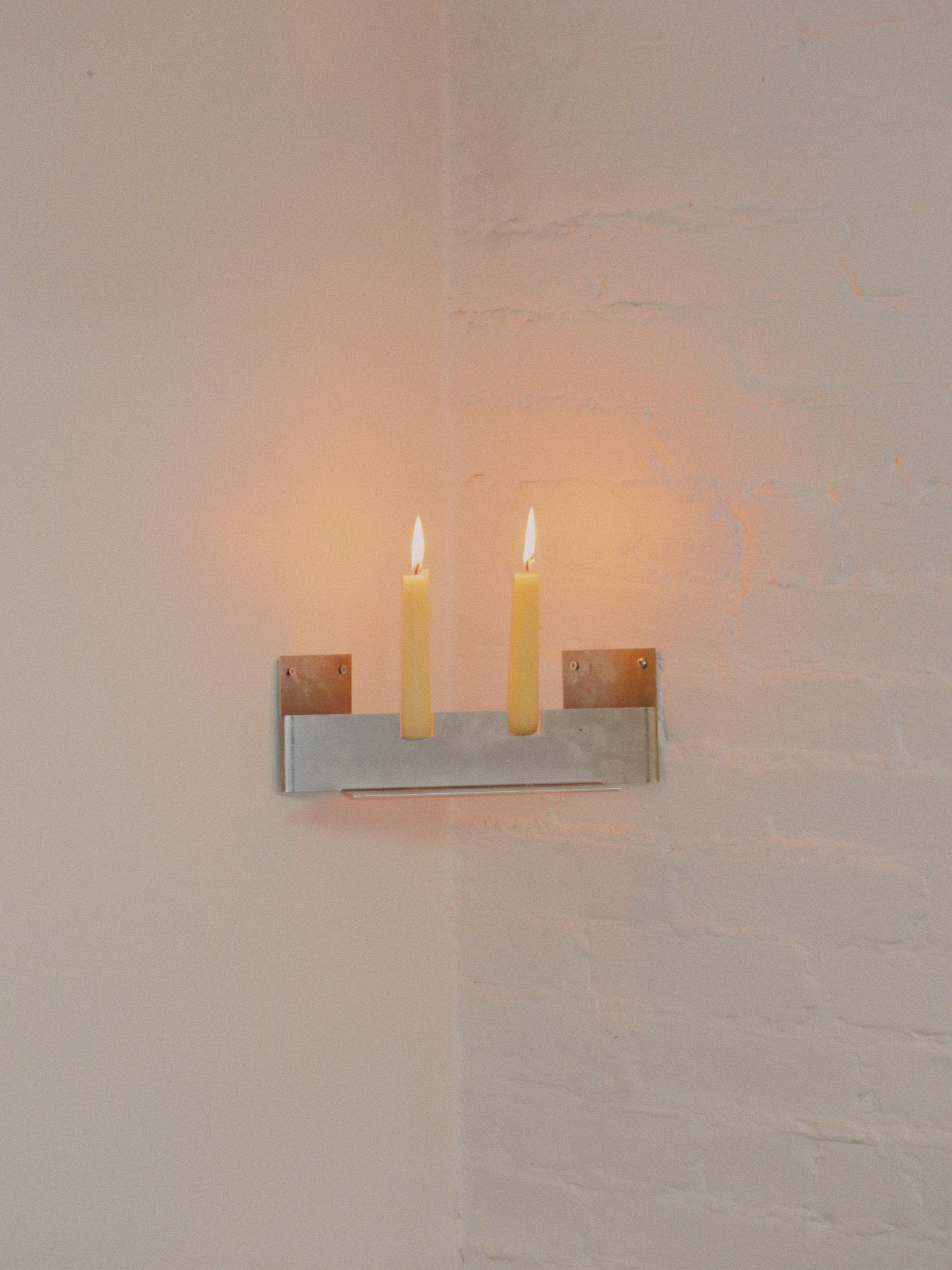 Pendulum Wall Candle
